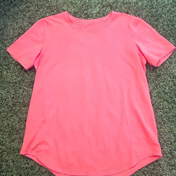 Lululemon Train Short Sleeve Top - Picture 1 of 3